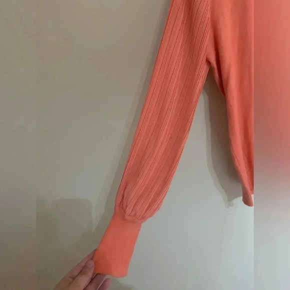 Elegant blouse balloon sleeves peach/salmon color | size large see measurements - Picture 2 of 8